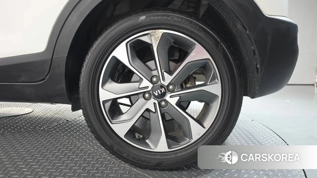 Kia Stonic id 5036023 из Кореи 13