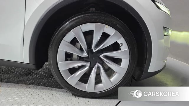 Tesla Model Y id 4904323 из Кореи 13