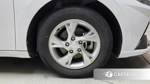 Hyundai Avante (CN7) id 5012178 из Кореи 13