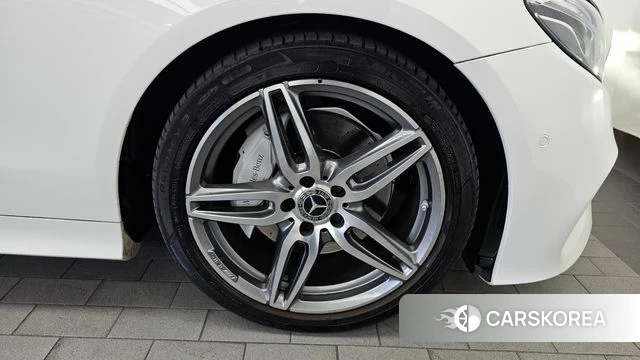Mercedes-Benz E-Class W213 id 4959584 из Кореи 13