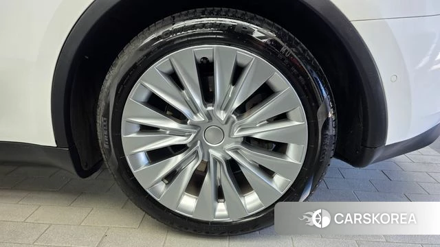 Tesla Model Y id 4936508 из Кореи 13