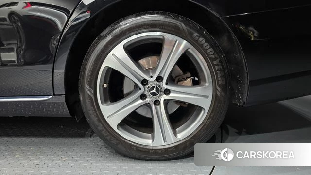 Mercedes-Benz E-Class W213 id 4937634 из Кореи 13