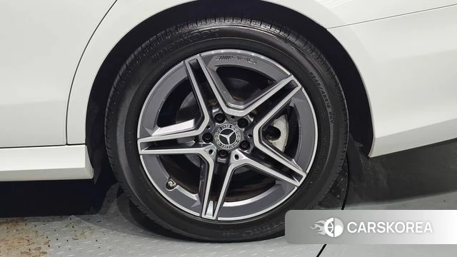 Mercedes-Benz E-Class W213 id 5021766 из Кореи 13