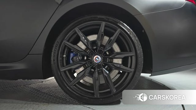 BMW 8 Series (G15) id 5046696 из Кореи 13