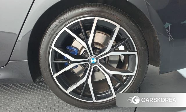 BMW 5 Series (G30) id 5018003 из Кореи 13