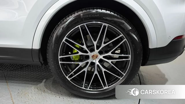 Porsche Cayenne (PO536) id 5045639 из Кореи 13