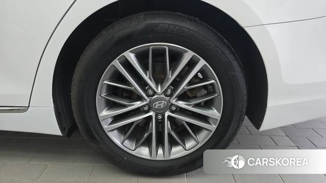 Hyundai Grandeur IG id 4873392 из Кореи 13
