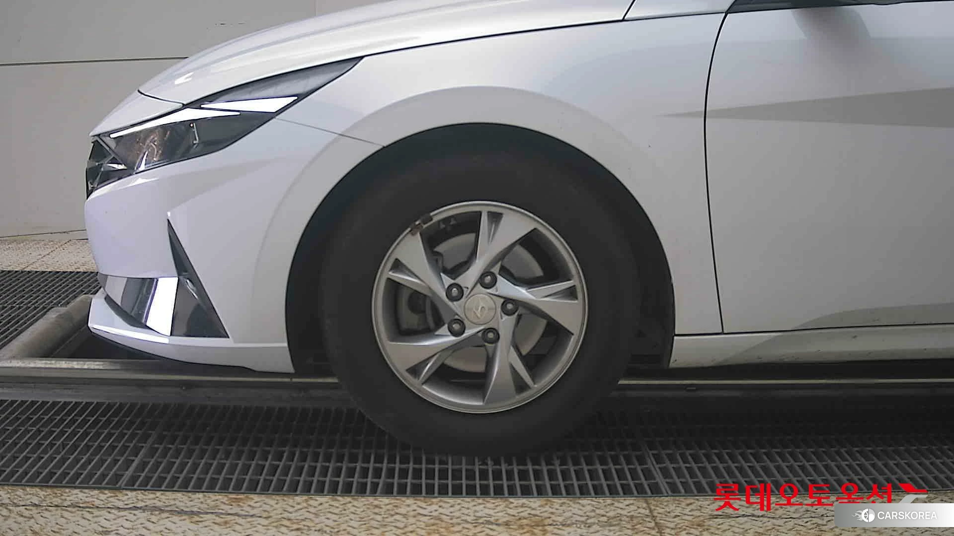 Hyundai Avante id 4984579 из Кореи 13