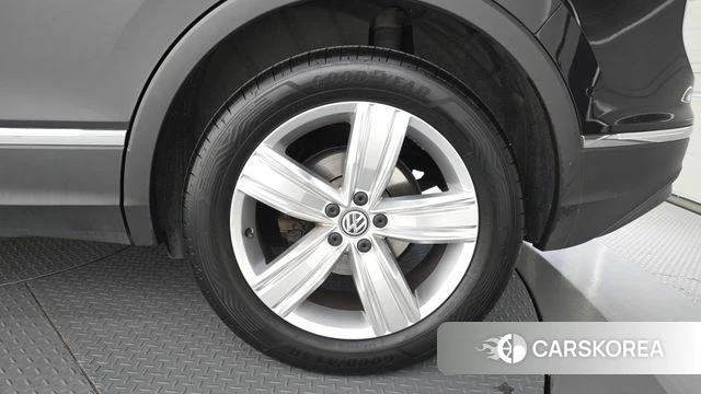 Volkswagen Tiguan second Generation id 5023309 из Кореи 13