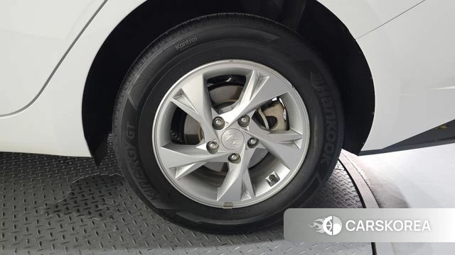 Hyundai Avante (CN7) id 4645792 из Кореи 13