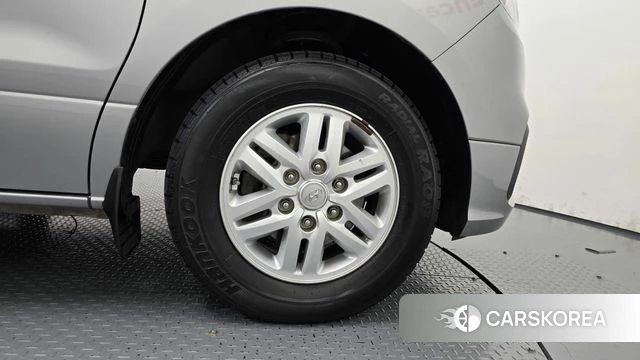 Hyundai The New Grand Starex id 5004256 из Кореи 13