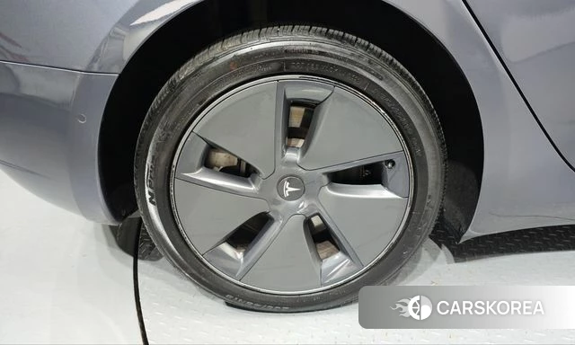 Tesla Model 3 id 5040571 из Кореи 13