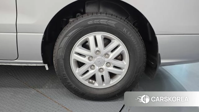 Hyundai The New Grand Starex id 4959300 из Кореи 13