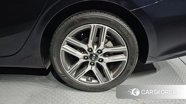 Kia Come New K3 id 5013723 из Кореи 13
