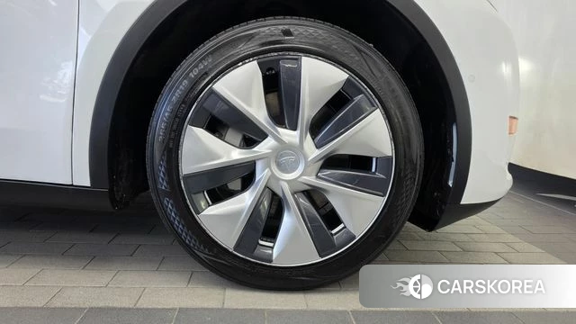 Tesla Model Y id 5027557 из Кореи 13
