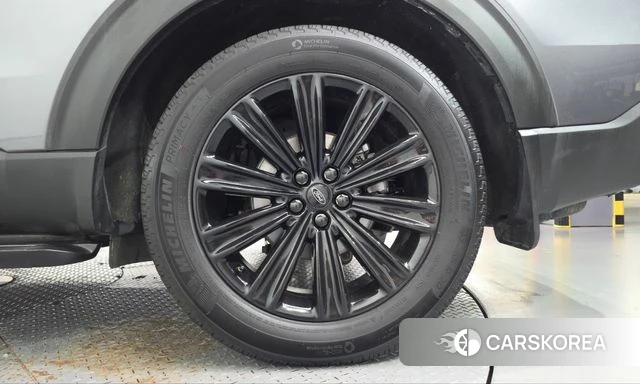 Ford Explorer 6th Generation id 4986957 из Кореи 13
