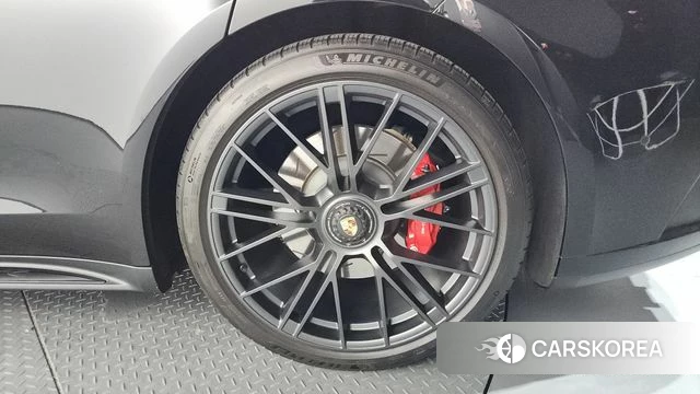 Porsche Panamera (976) id 4321776 из Кореи 13