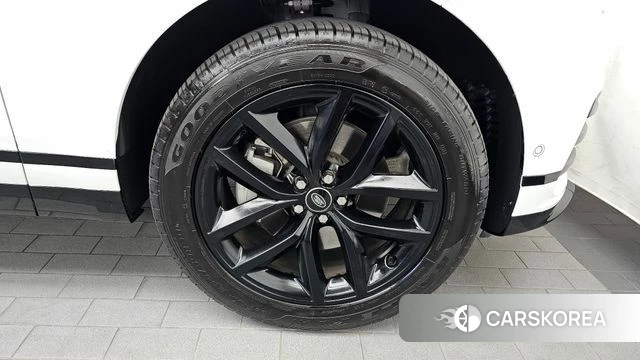 Land Rover Range Rover Velar id 4940984 из Кореи 13