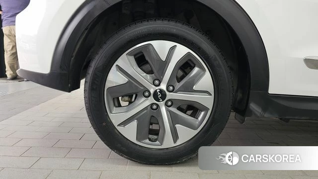 Kia Niro EV id 4997651 из Кореи 13