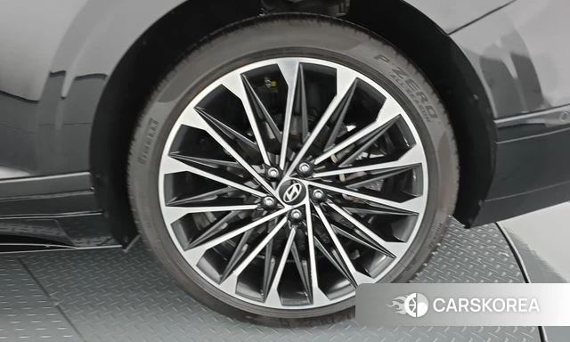 Hyundai Grandeur Hybrid (GN7) id 4950462 из Кореи 13