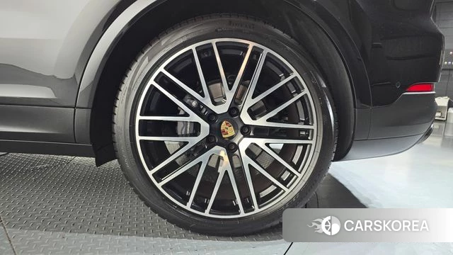 Porsche Cayenne (PO536) id 4985474 из Кореи 13