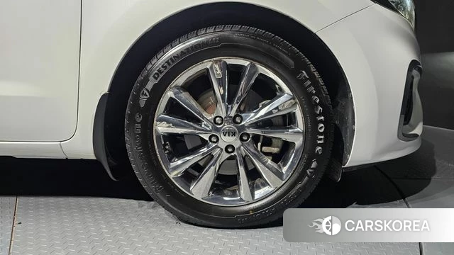 Kia The New Carnival id 4978251 из Кореи 13