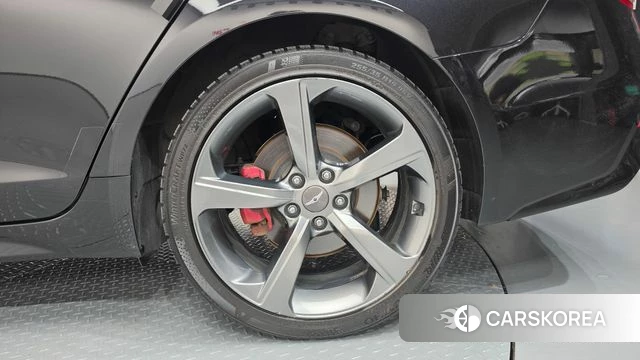 Genesis G70 id 5018749 из Кореи 13