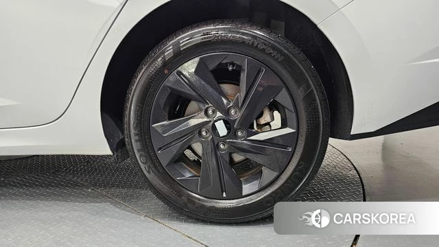 Hyundai Avante (CN7) id 4735591 из Кореи 13
