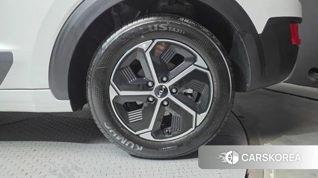 Kia Di Ol Nu Niro id 5046240 из Кореи 13