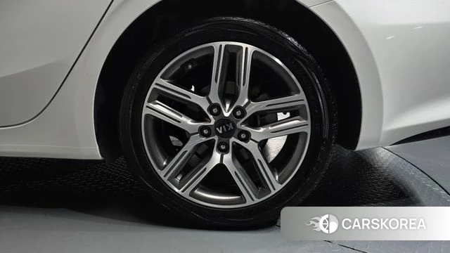 Kia Come New K3 id 5028400 из Кореи 13