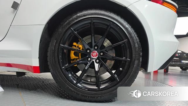 Jaguar F-TYPE id 4894731 из Кореи 13
