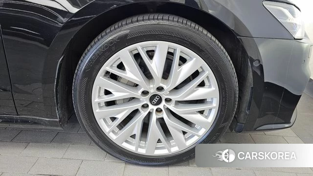 Audi A7 (4K) id 5027895 из Кореи 13