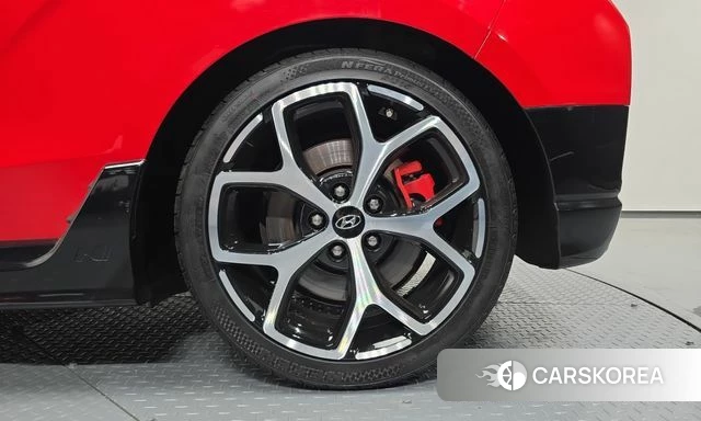 Hyundai Veloster (JS) id 4977877 из Кореи 13