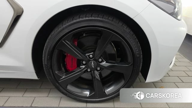 Genesis G70 id 5018112 из Кореи 13