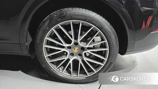 Porsche Cayenne (PO536) id 4930413 из Кореи 13