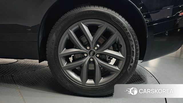 Land Rover Range Rover Velar id 4916250 из Кореи 13