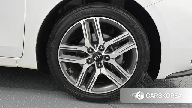 Kia Come New K3 id 4856244 из Кореи 13