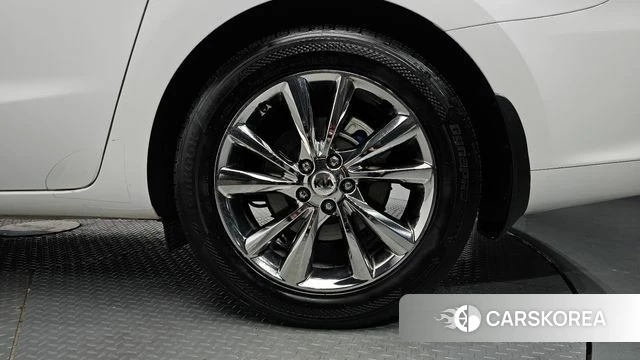 Kia The New Carnival id 5054475 из Кореи 13