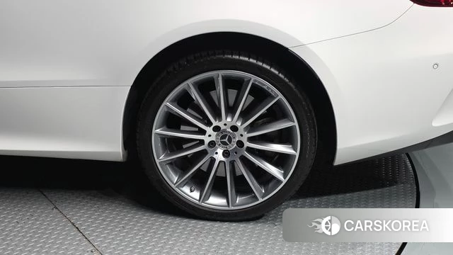 Mercedes-Benz E-Class W213 id 5039945 из Кореи 13