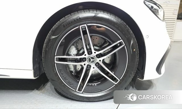 Mercedes-Benz E-Class W214 id 5045429 из Кореи 13