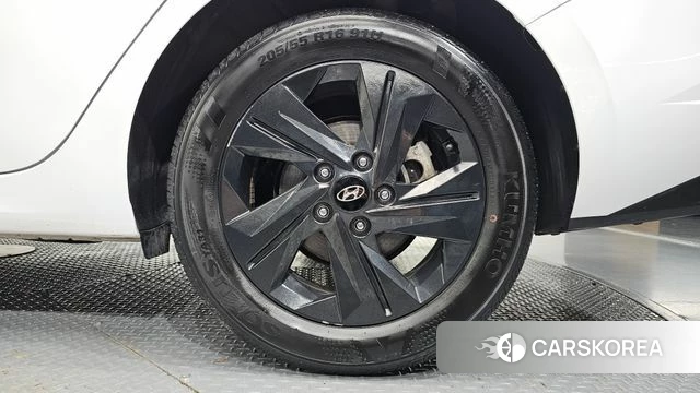 Hyundai Avante (CN7) id 4935605 из Кореи 13