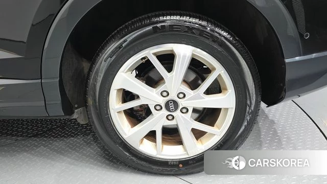 Audi Q3 (F3) id 5033905 из Кореи 13