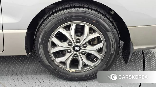 Hyundai The New Grand Starex id 5048096 из Кореи 13