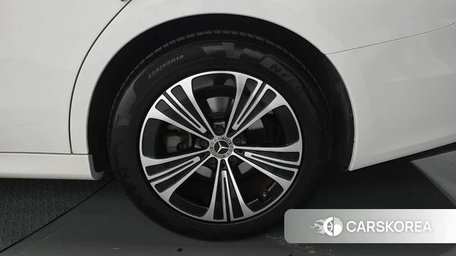 Mercedes-Benz E-Class W214 id 5016224 из Кореи 13