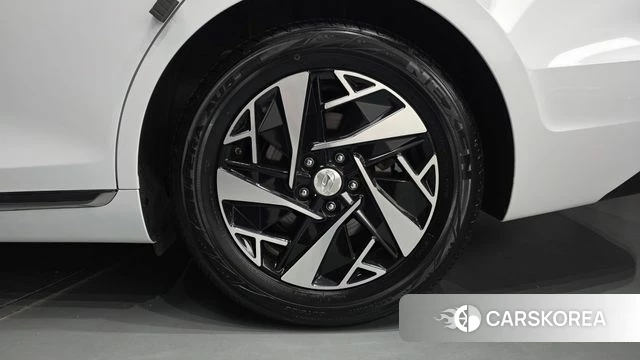 Hyundai The New Grandeur IG Hybrid id 5012332 из Кореи 13