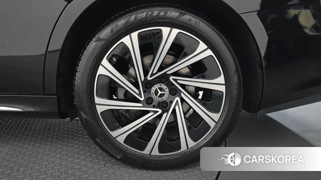 Mercedes-Benz E-Class W214 id 5016325 из Кореи 13