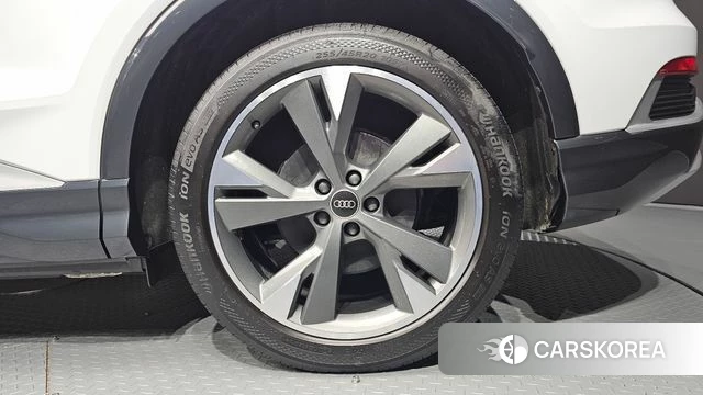 Audi Q4 e-Tron (F4) id 4981331 из Кореи 13