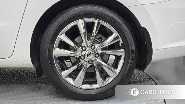 Kia The New Carnival id 4978125 из Кореи 13