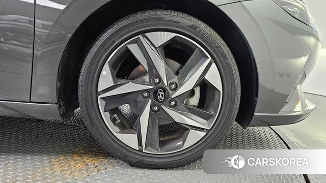 Hyundai Avante (CN7) id 5040052 из Кореи 13