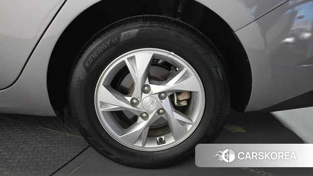 Hyundai Avante (CN7) id 4768940 из Кореи 13